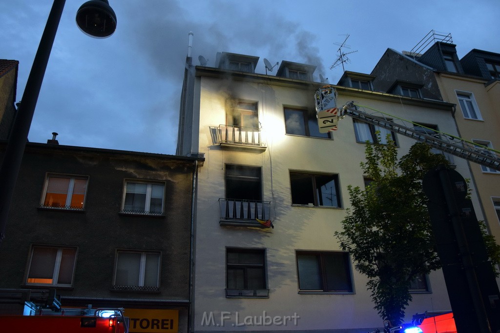 Feuer 2 Y Koeln Neustadt Sued Darmstaedterstr P025.JPG - Miklos Laubert